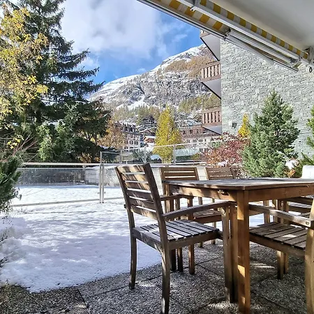 La Emeline - Emilie Zermatt