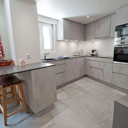 La Emeline - Emilie Apartment