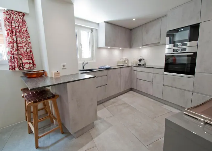 La Emeline - Emilie Zermatt