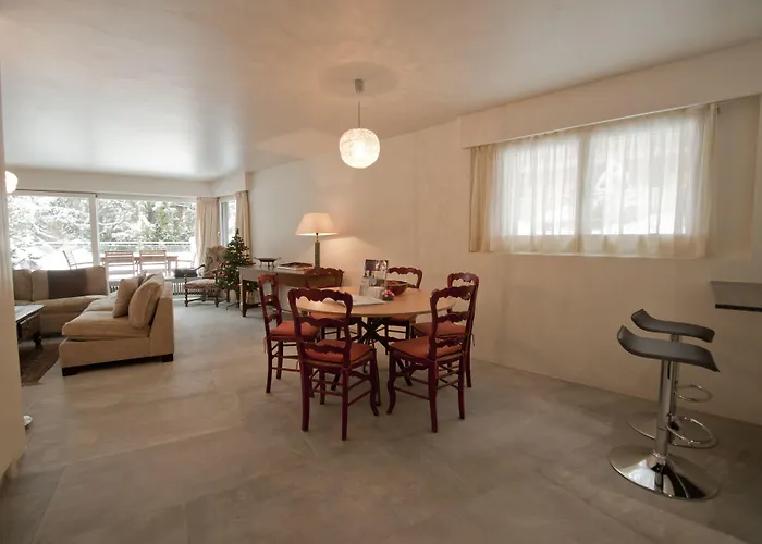 La Emeline - Emilie *