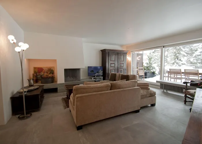 La Emeline - Emilie *