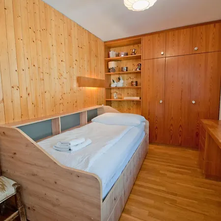 Апартаменти La Emeline - Emilie *